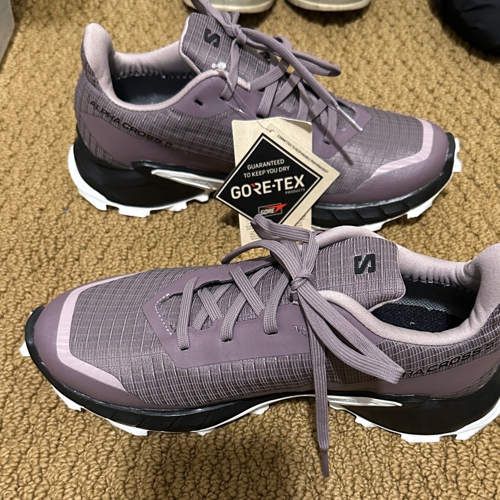Nwt. Salomon alpha cross trail running shoes